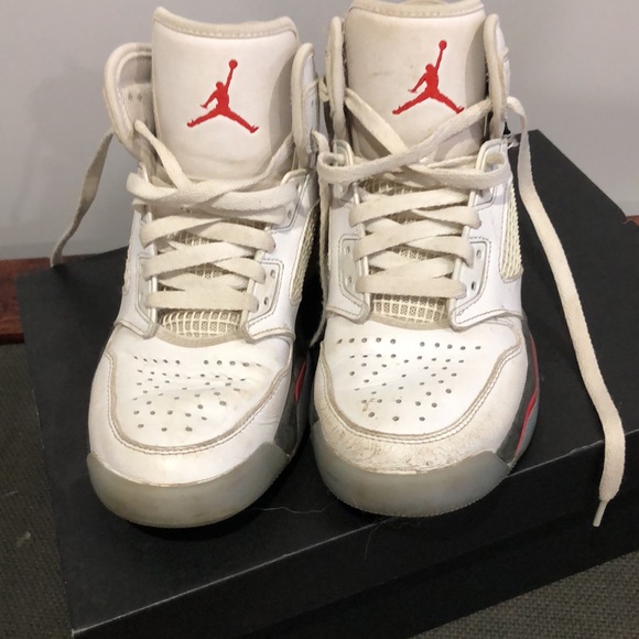 Jordan Mars youth size 6 - Picture 4 of 5